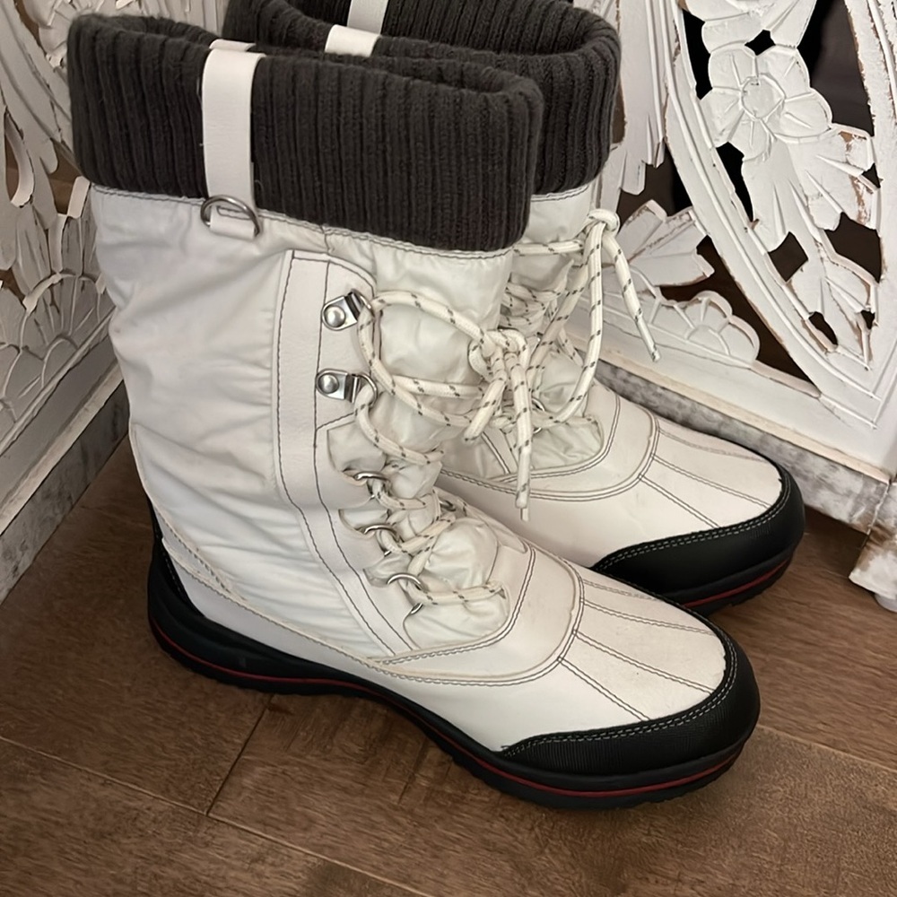 Waterproof Snow Boot - Picture 3 of 9